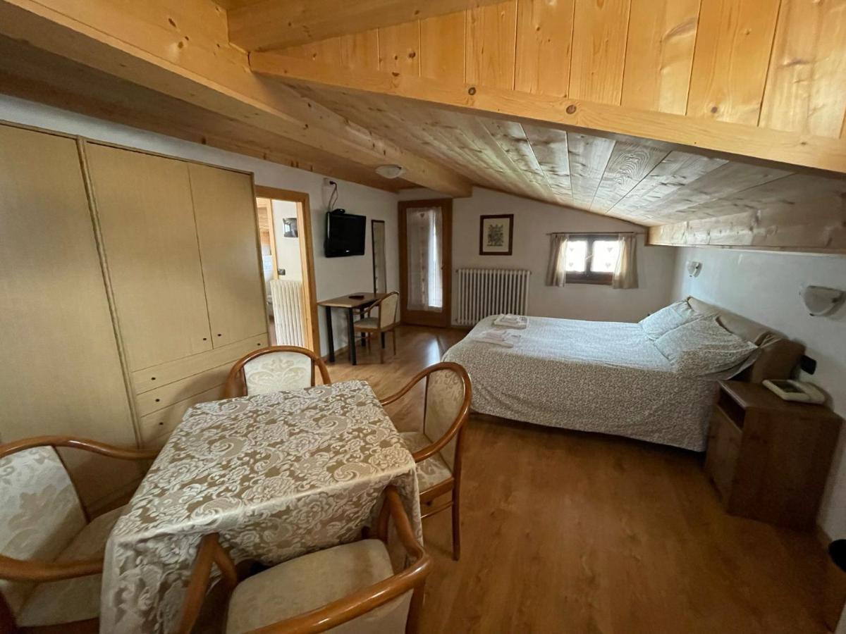 Ambassador Rooms In Bormio, Solo Camera Senza Colazione Εξωτερικό φωτογραφία